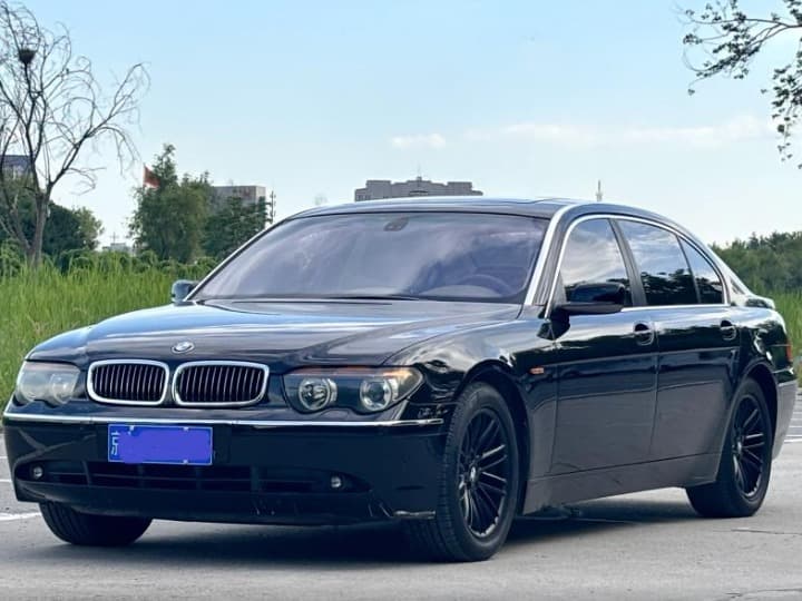 宝马7系 2001款 745i 4.4 手自一体 V8 宝马7系 2001款 745i 4.4 手自一体 V8